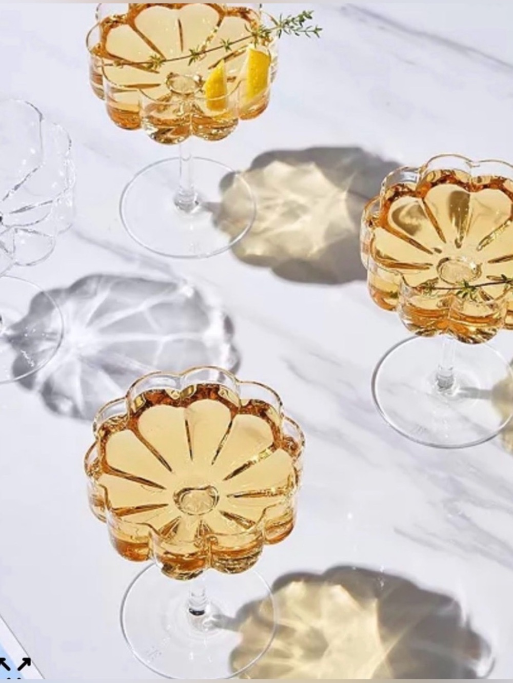 Super Beautiful Crystal Clear Glass Flower Coupe Glasses - Set of 4 Brand New